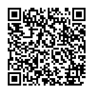 但是他感觉到三人之间多多少少还是有一些不太和谐的气氛在其中二维码生成