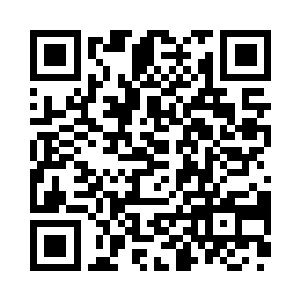 但是他的动作和眼神却不像是一个乞丐二维码生成