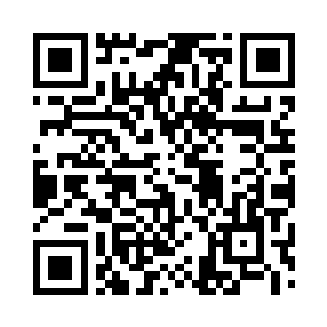 但是似乎摆在许浩然面前的只有一条路可走二维码生成