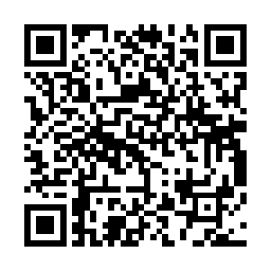但是你现在却告诉我你要浪费我的时间去见那个不重要的人二维码生成