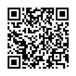 但是却已经变成了一位白发苍苍的老人二维码生成