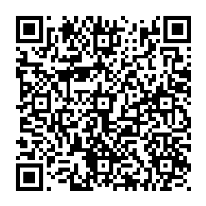 但是叶璃自己心里清楚让她向温氏一样完全把自己的人生交给别人掌控根本就不可能的二维码生成
