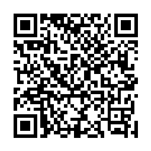 但是如果让人知道她数年前就已经认识结识了外面的男子二维码生成