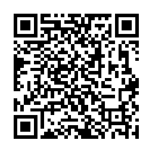 但是屋檐上依旧可以看到未曾消融的积雪变成了寒冰二维码生成