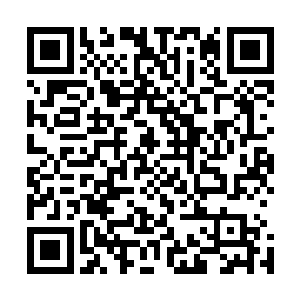 但是当童小军见到四平八稳坐在房间里的厉豪情和吴天峰时二维码生成