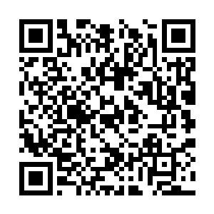 但是徐凤年三次游历江湖帮他涉险而过的谨小慎微二维码生成