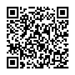 但是我也能想到他说这些时那种高人一等的表情二维码生成