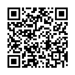 但是我还是紧跟着他朝着远处那边走了过去二维码生成