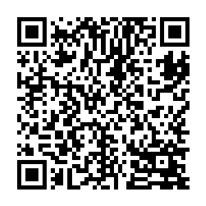 但是更加违和的是最近在游戏里重新称王称霸的紫禁皇城发了一个帖子二维码生成