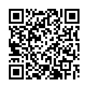 但是李师傅却偏偏往骨头凸起部分上剁二维码生成