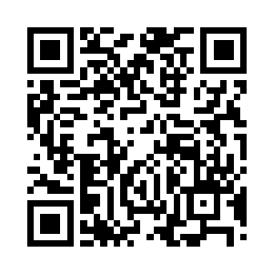 但是李锐还是喜欢坐在电脑前用小企鹅聊天二维码生成