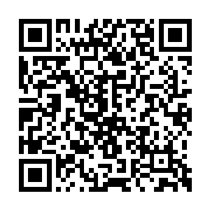 但是毕竟生产新型的电池需要大批量的更新设备二维码生成