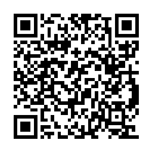 但是现在却被一个看似笨重的铁疙瘩来回地碾压二维码生成