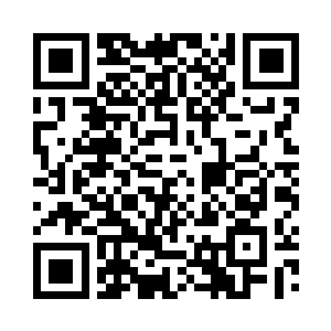 但是自己的母亲就好像什么都没有看见一样二维码生成