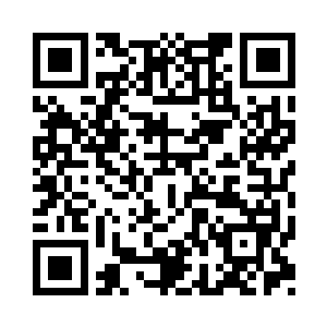 但是薄唇却会不自觉抿起一个轻微的弧度二维码生成