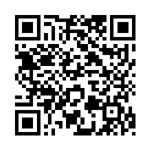 但是这一切在莱昂内尔的父亲去世后生了改变二维码生成
