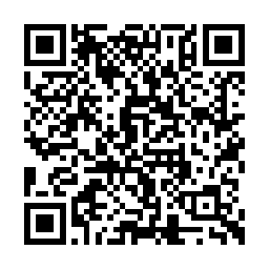 但是这个怪物的身体却和一个成年男子差不多高二维码生成