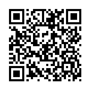 但是这却并不妨碍他看清两个秘书所说的话二维码生成