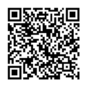 但是这座城市所在的悬浮岛完全就是一块悬浮在空中的大陆二维码生成