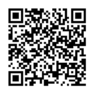 但是这张卡上好像后来又打入了一些游乐园方面的收入二维码生成