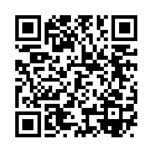 但是那女的手里却是拿着一把很长的砍刀二维码生成