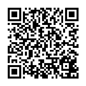 但是那种摇摇欲坠感似乎都一直笼罩着这幢小楼二维码生成