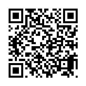 但是面对着乌灵他却没有办法这么做二维码生成