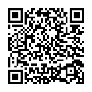 但最终乃蒙他还是没敢带他们到那些真正混乱的地方二维码生成