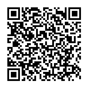 但毕竟两边的购片主任那可是每年都要在无数家影视公司碰面无数次的二维码生成