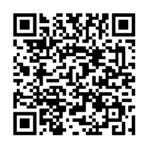 但现在则对准了切萨雷――她无奈而不情愿地说道二维码生成