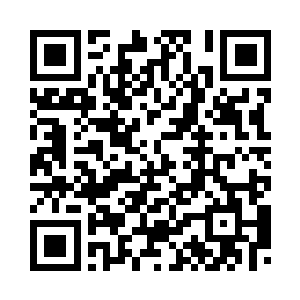 但现在却变得仿佛海边的巨大礁石二维码生成