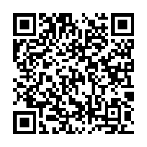 但终究是紫英铜和寒山铁这样的低级材料炼制而成二维码生成