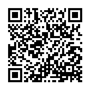 但美国人和法国人对于秘社的暗中活动已经生出了戒心二维码生成