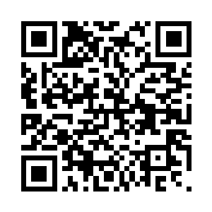 但见一轮青月朝着虚无某处切割过去二维码生成