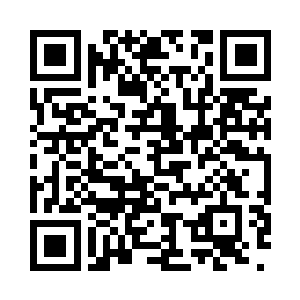 但见虚浮不定的白色元纹从空间之中飞出二维码生成