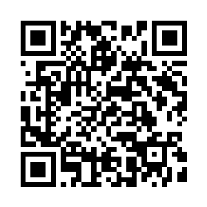 但足球没有从他们的头顶上越过去二维码生成