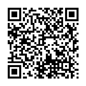 但边妈无意中帮边学道解决了一个难题――董雪的身份二维码生成