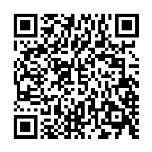 但还是让无数顶层小圈子里的女人们不惜抛却千金换来一瓶二维码生成