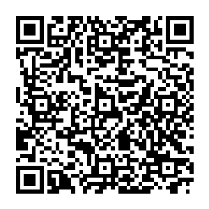 但这张专辑依旧在上市的第一周就登上了东观书店销量排行榜的第七名单周销量达到了3955张二维码生成