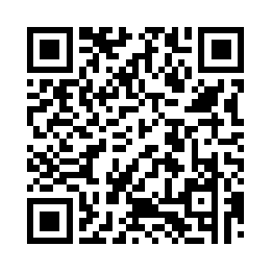 低沉着声音压下了现场的嘈杂的议论声二维码生成