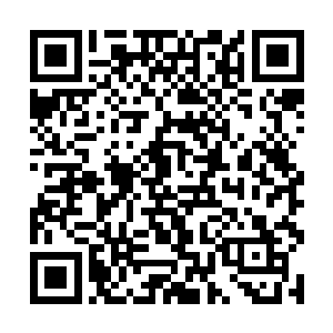 何一诺肯定利用过他的催眠术做过一些见不得人的事二维码生成