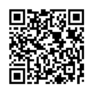 何晴紫一下车看到她站在门口等着二维码生成