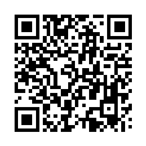 何江与何仙此刻也是凝重的看着方恒二维码生成