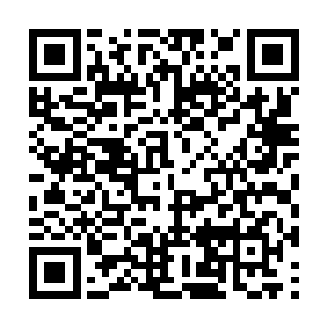 作为一家之主的父亲毫不客气的对海伦呵斥了起来二维码生成