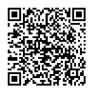 作为制符大宗师的云鹤仙子自然是一眼就认出许紫烟刚才做的是虚空画符二维码生成