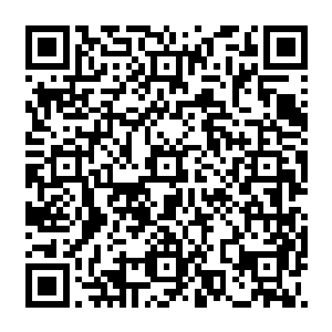 作为大长老的他却只能打落牙齿往肚子里面吞……他不敢去挑动那些大家族的怒火二维码生成