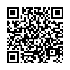 佟舒注意到焦局长似乎有些神思不属二维码生成