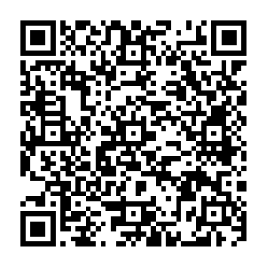 你一个筑基中期的长老居然让一个仅仅炼气期圆满的后辈在你面前得以把灵草炼化后还吃掉二维码生成