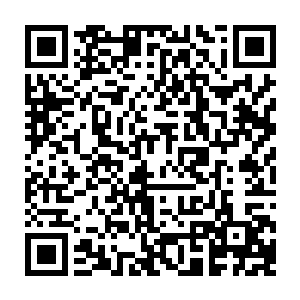 你们用手指沾着自己的鲜血在自己的额头从上到下划下三条皱纹一样的横线二维码生成