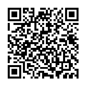 你家里发生的任何一点小事人家都会当成国事来看待二维码生成